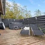 Prázdninový dům Four-bedroom In Tarm