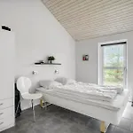 Four-bedroom In Prázdninový dům