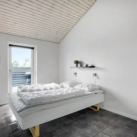 Nice Home In Tarm With Sauna Tarm
