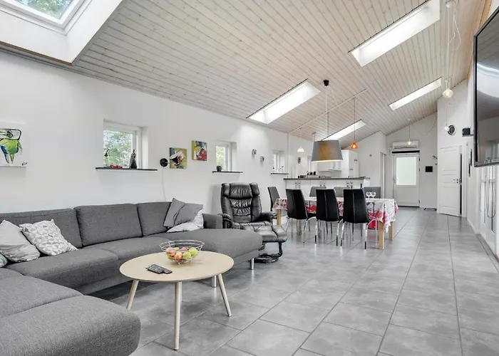 Prázdninový dům Four-bedroom In